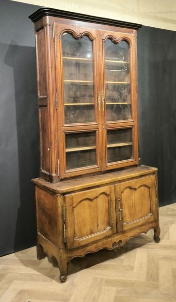 Buffet deux corps en bois naturel, ouvrant...