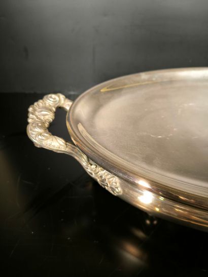 Chauffe-plat en métal argenté, style Louis...