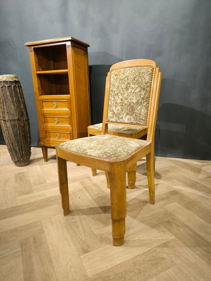 Lot : 
- Meuble à hauteur d'appui en bois,...