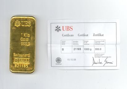 Lingot d'or UBS n° B21165, avec son bulletin...