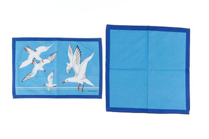 HERMES. Set of 2 printed cotton placemats...