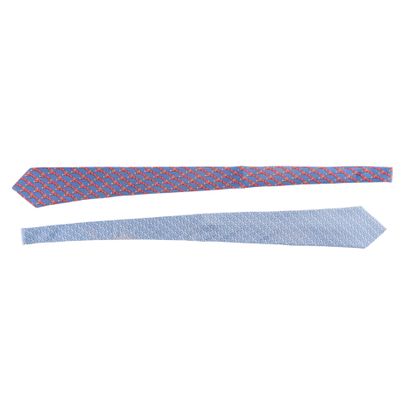 HERMES. 2 silk ties: triangles and blue background,...