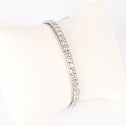 River bracelet in white gold and platinum...