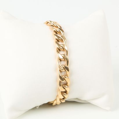 Gourmette link bracelet in gold (750‰). Length:...