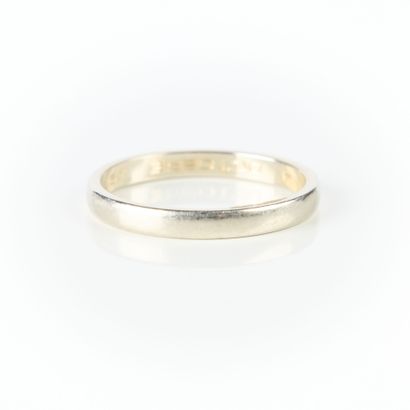 White gold wedding band. Engraved. TDD 53-54....