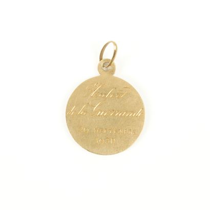 Gold (750‰) medal of the Virgin, engraved...