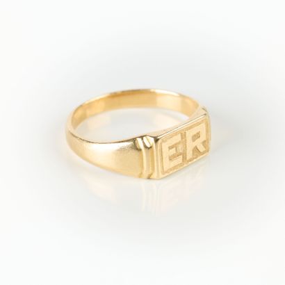 Chevalière in gold (750‰), figured 