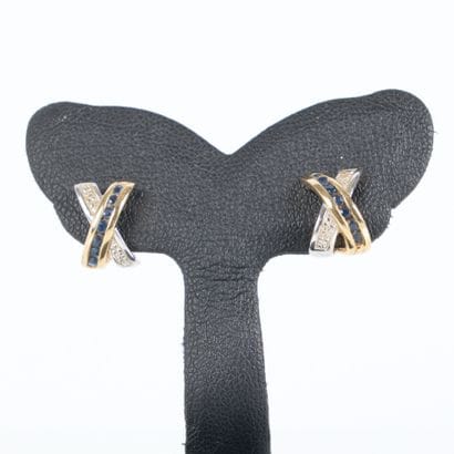 Pair of ear studs in two-tone gold (750‰),...