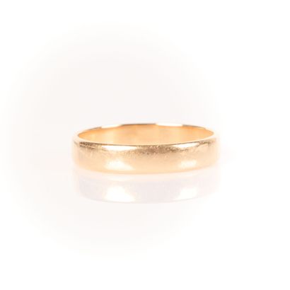 Wedding band in gold (750‰). TDD 60. 3.3...