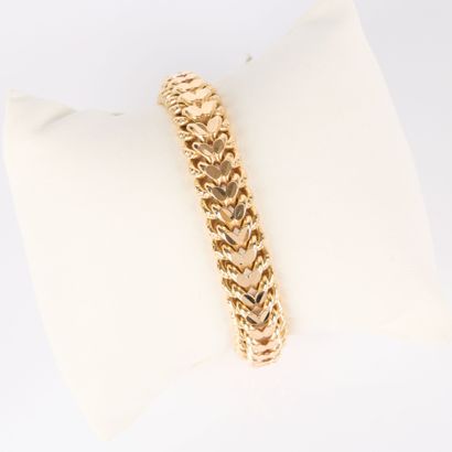 Gold bracelet (750‰), fancy mesh, safety...