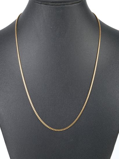 Gold necklace, S-shaped mesh. 50 cm. 11,41...