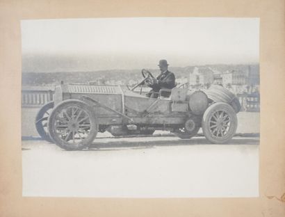 Automobile. Lot of 7 vintage photographs,...