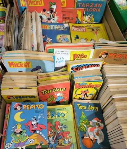 Important lot of approx. 760 French magazines...