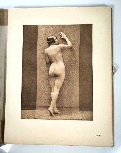 LARYEW (Stanislaw WALERY)... Nudes. One hundred...