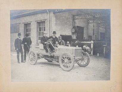 Automobile. Lot of 7 vintage photographs,...