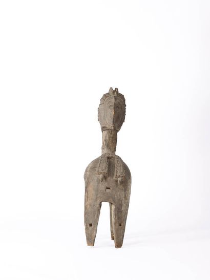 BAGA, Guinée.
Bois dur, patine d'ancienneté,...