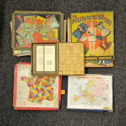 Small set of vintage games: French map puzzle,...