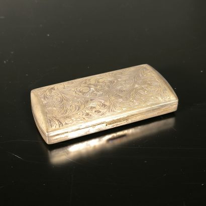 Engraved silver box, 19th century. 116,93...