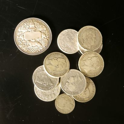 Lot in silver: 
- medal SOCIETE DES AGRICULTEURS...