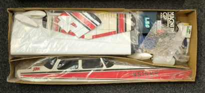 T2M Product. CESSNA 160. Radio-controlled...