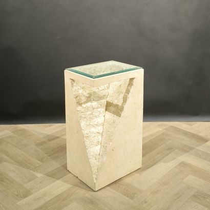 Brutalist pedestal in reconstituted stone...