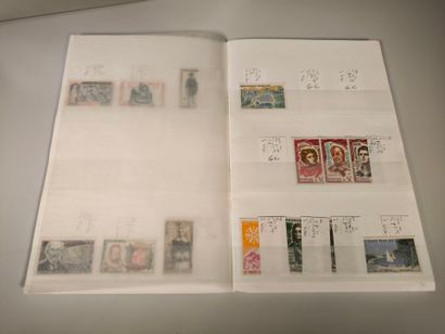 40 choice notebooks from around the world,...
