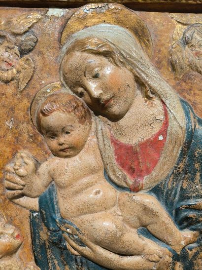 Virgin and Child. Relief in plaster. 69 x...