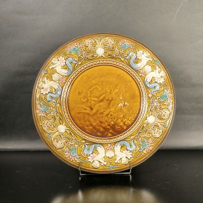 VILLEROY & BOCH, Mettlach XIXème siècle Grand...