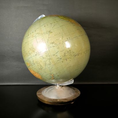 KADEN. Globe on chrome-plated metal and wood...