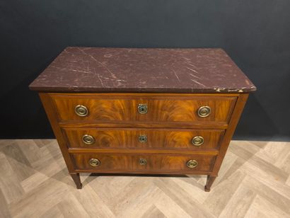 Mahogany and mahogany veneer chest of drawers...