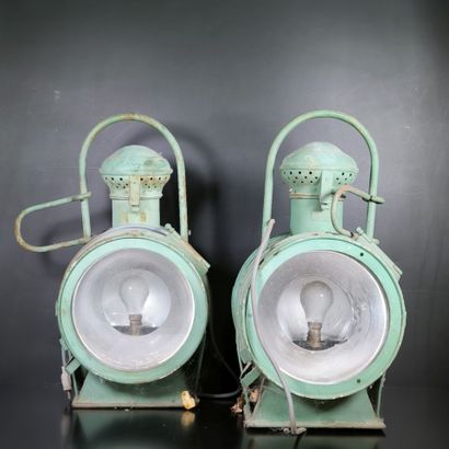 Important pair of lanterns in green painted...