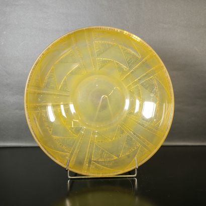DAUM + NANCY FRANCE. Round yellow glass bowl...
