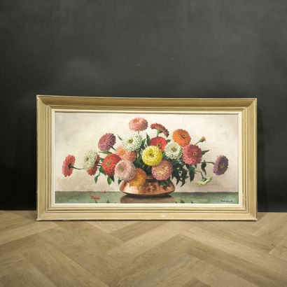 Yvan GALLÉ (1907-1975). Bouquet of zinnias....