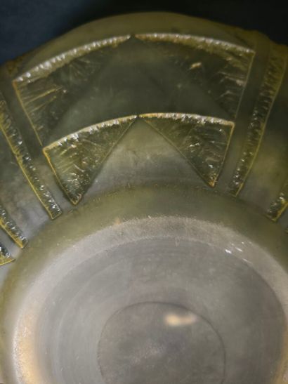 DAUM + NANCY FRANCE. Round yellow glass bowl...