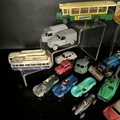 Set of 26 vehicles, Dinky-Supertoys, Corgi-Toys,...