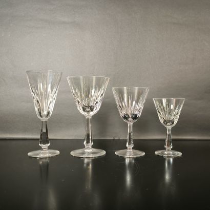 VILLEROY ET BOCH. Crystal glass set: 9 water...