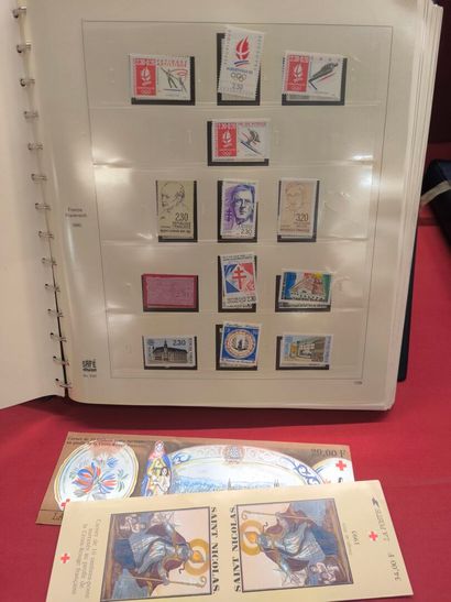 FRANCE in 6 SAFE DUAL albums. Very complete...