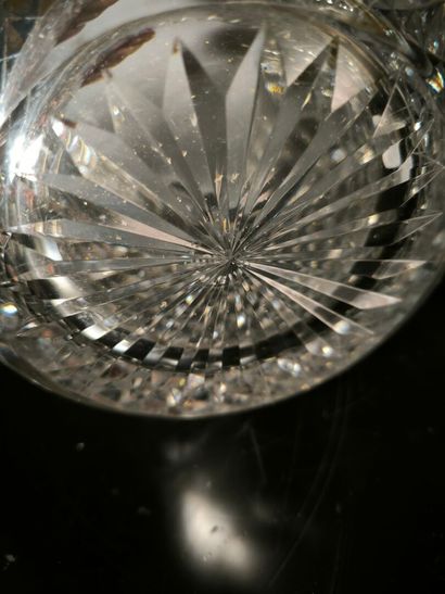 SAINT LOUIS, TOMMY model. Cut crystal champagne...