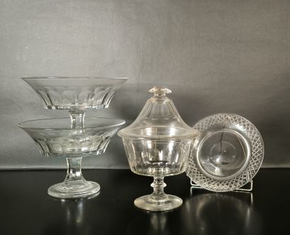 Set of crystals and glassware: pair of goblets...