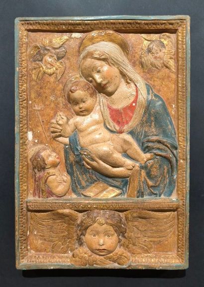 Virgin and Child. Relief in plaster. 69 x...