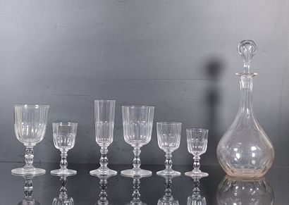 Set of crystal glasses - two models (small...
