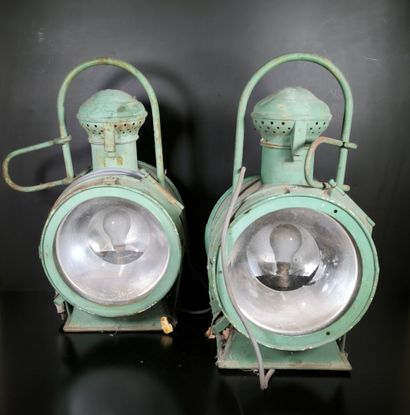Important pair of lanterns in green painted...