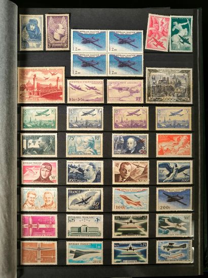 France. In 9 large binders, collection of...