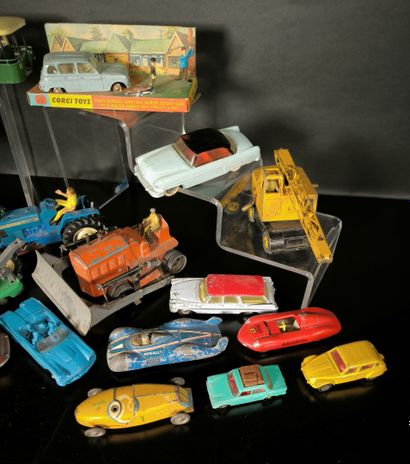 Set of 26 vehicles, Dinky-Supertoys, Corgi-Toys,...