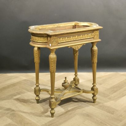 Gilded wood jardinière, Louis XVI style....