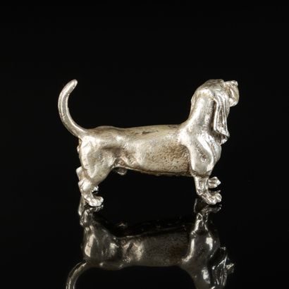 Basset artésien in silver. Minerve hallmark....