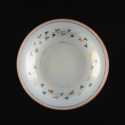 A white crystal opaline baguier bowl decorated...
