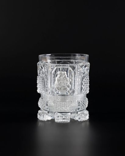 Baccarat. Moulded crystal tumbler with diamond...