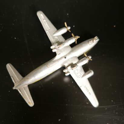 Set of toys, some mechanical (Damage and...