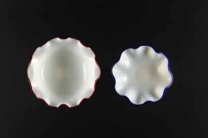 Two opaline baguiers.
- Clichy. White crystal...